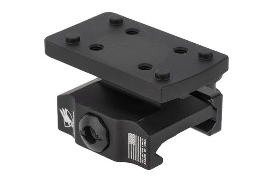 Black anodized absolute co-witness mount made from lightweight aluminum